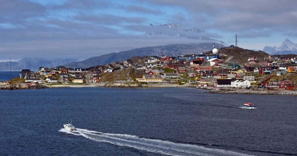 De 10 største grønlandske virksomheder i 2022 - billede over en del af nuuk