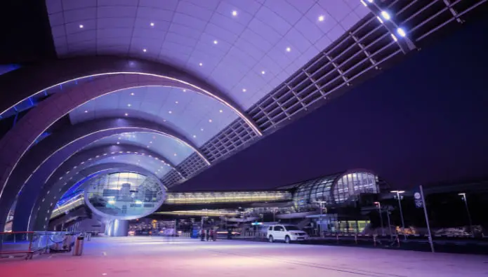 10 af de største lufthavne i verden dubai international airport