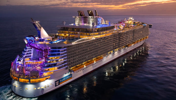 verdens største krydstogtskibe nummber 4 oasis of the seas