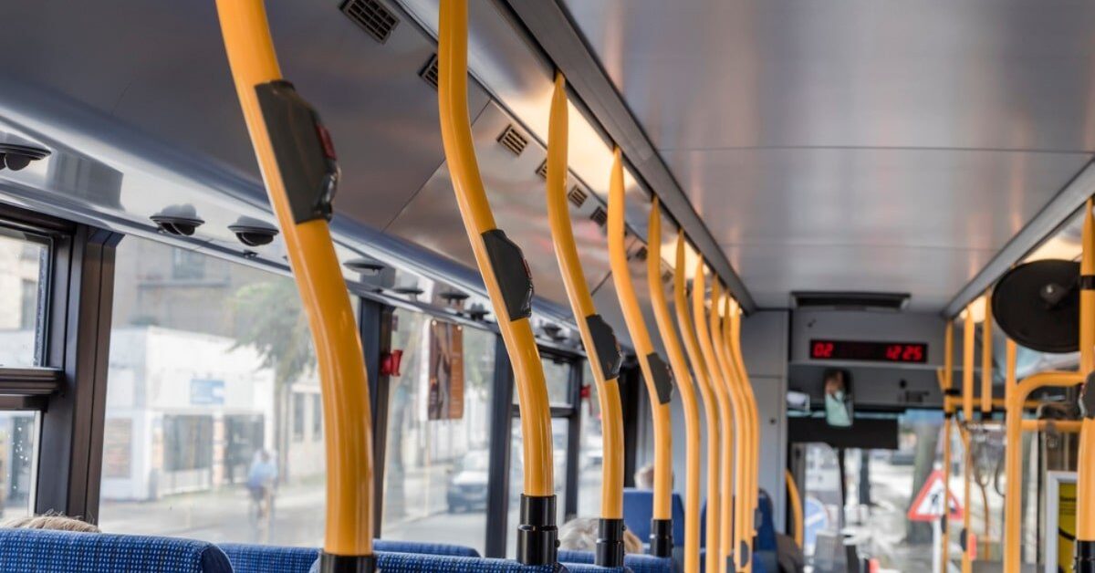 Hvilke virksomheder kan have gavn af at købe busreklamer